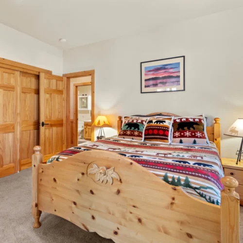 hero-image-1-1-2 hero-image-1-1-2